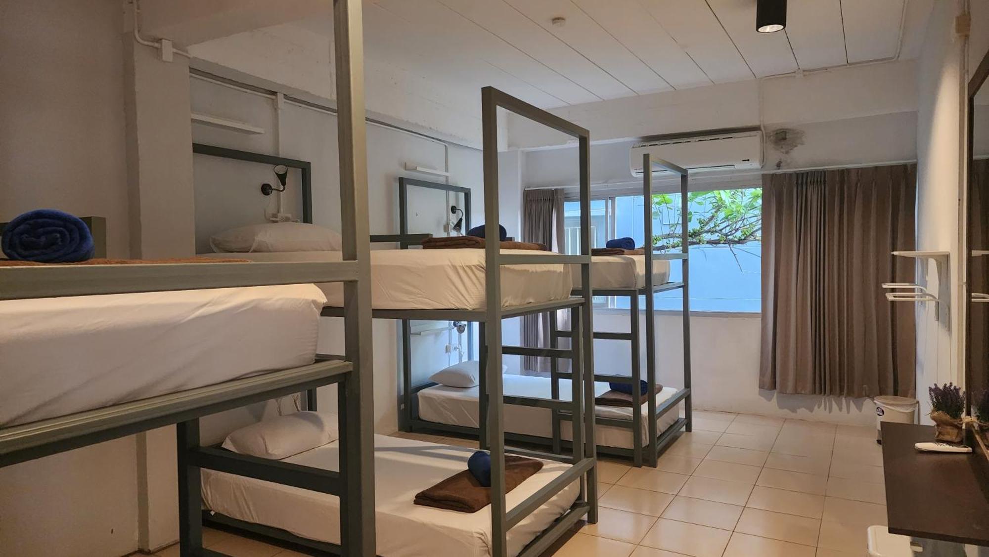 Irest Ao Nang Hostel Exterior photo