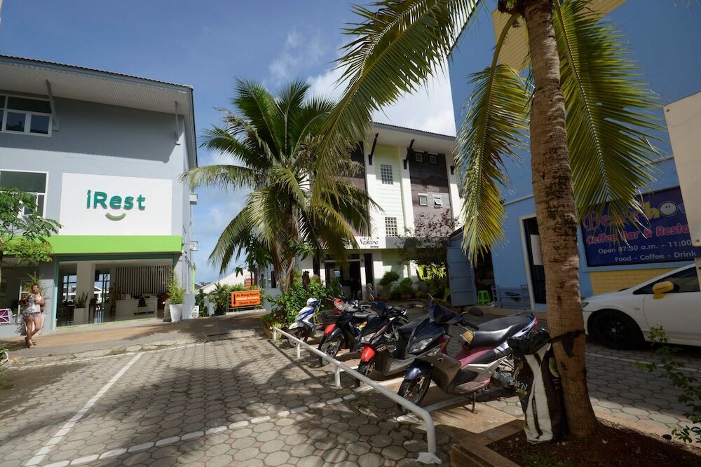 Irest Ao Nang Hostel Exterior photo